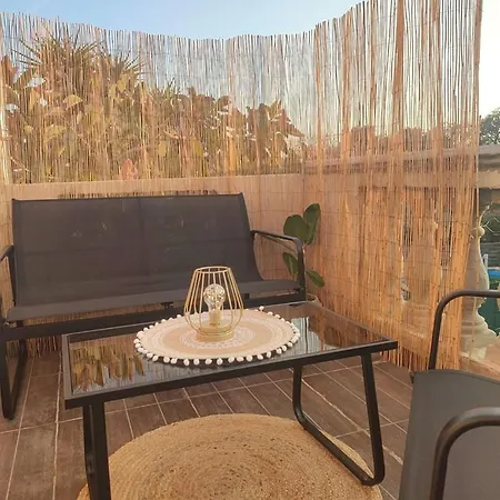 Jolie Location Chez Philippe & Karine Apartment Linguizzetta